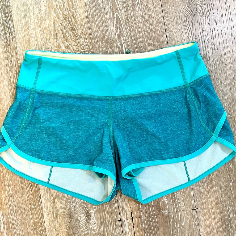🆕 Lululemon Speed Shorts / Size: 4 / Color: Blue & Green